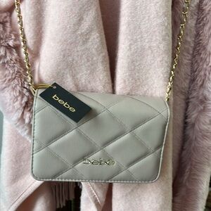 Bebe  NWT  Cross body bag  purse  Taupe quilted front & back  Gold tone hardware